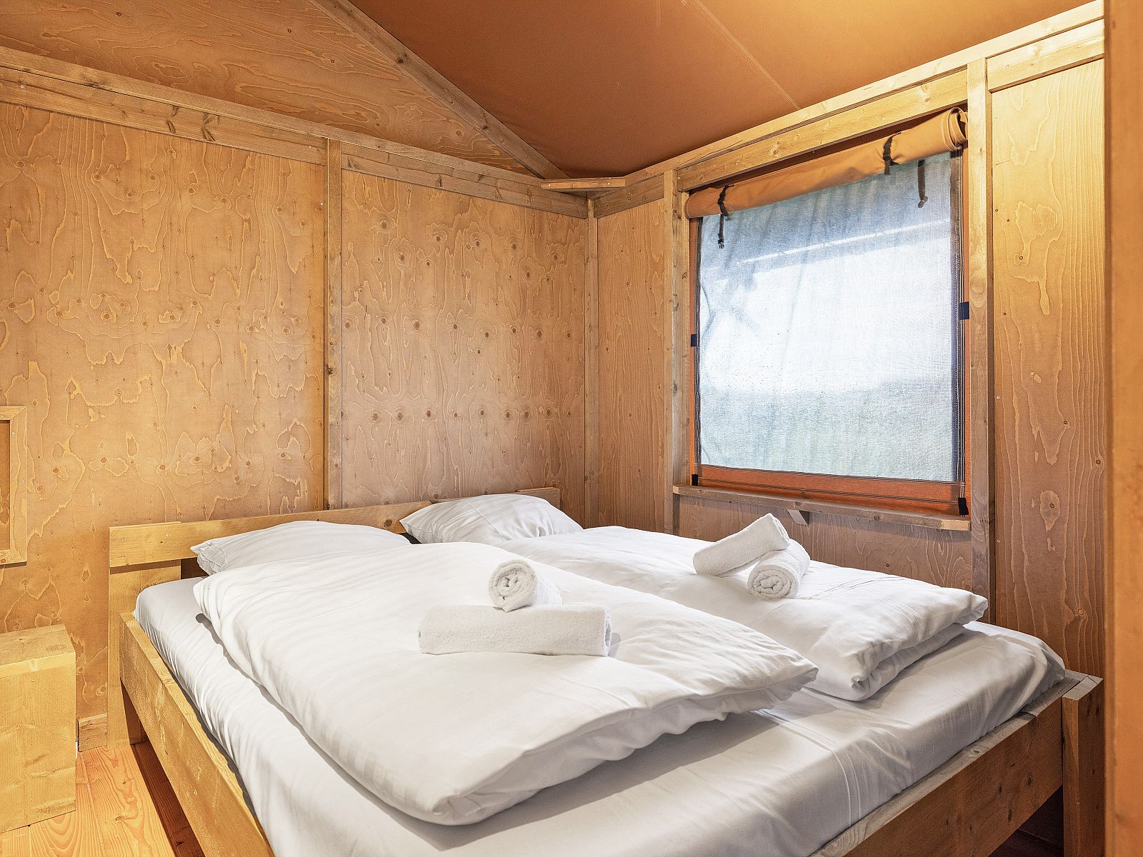 Unterkunft 0101102 - Ferienhaus Texel - Sluftervallei | 6-persoons safaritent | 6ST