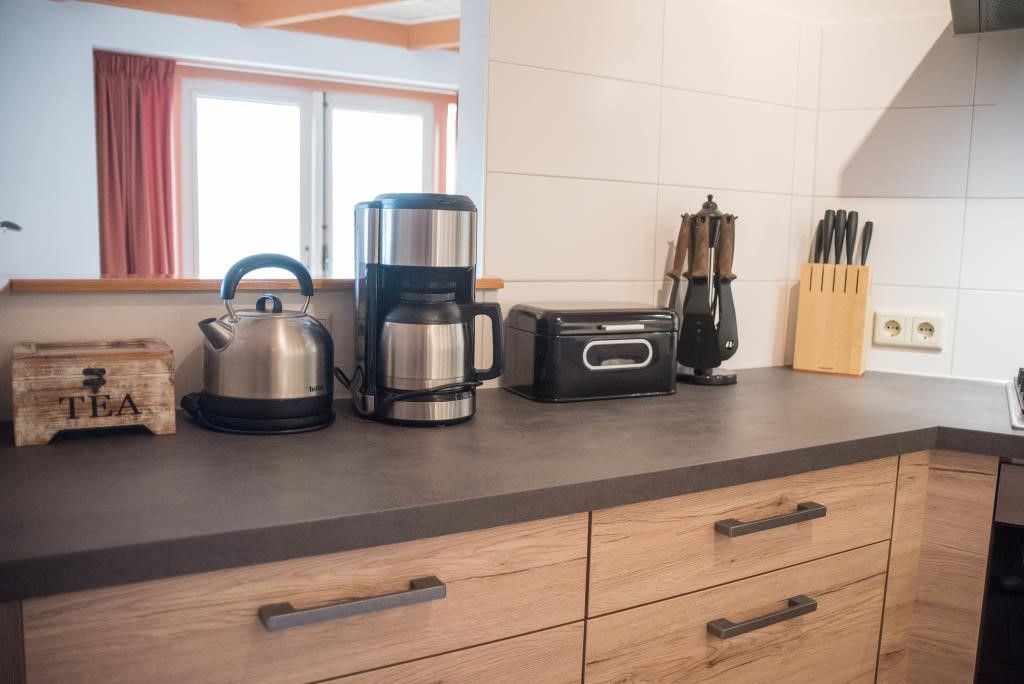 Keukenapparatuur in Velduil vakantiehuis, De Cocksdorp, Texel voor comfortabel verblijf.