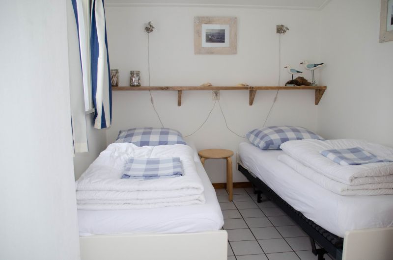 Schlafzimmer mit zwei Betten in 9600 - Daalder - Troost, De Cocksdorp Texel.