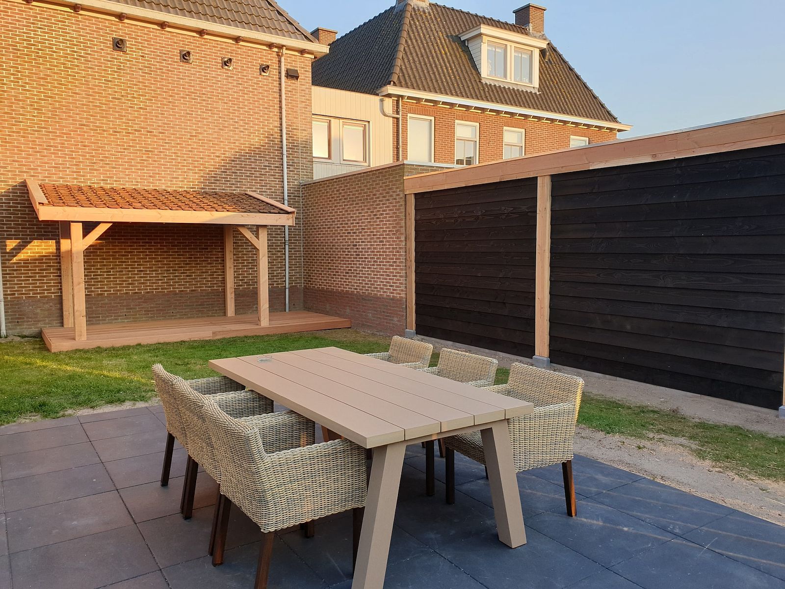 Guest house 0101753 - Bungalow Texel - Hodshonstraat B-12