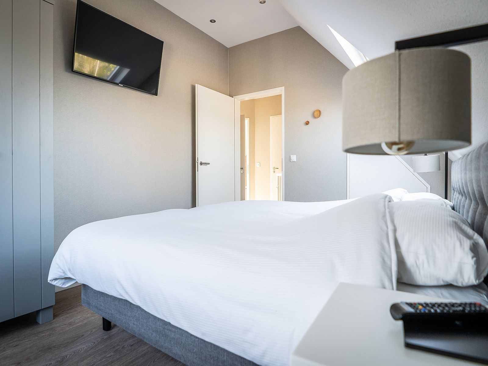 Guest house 0101753 - Bungalow Texel - Hodshonstraat B-12