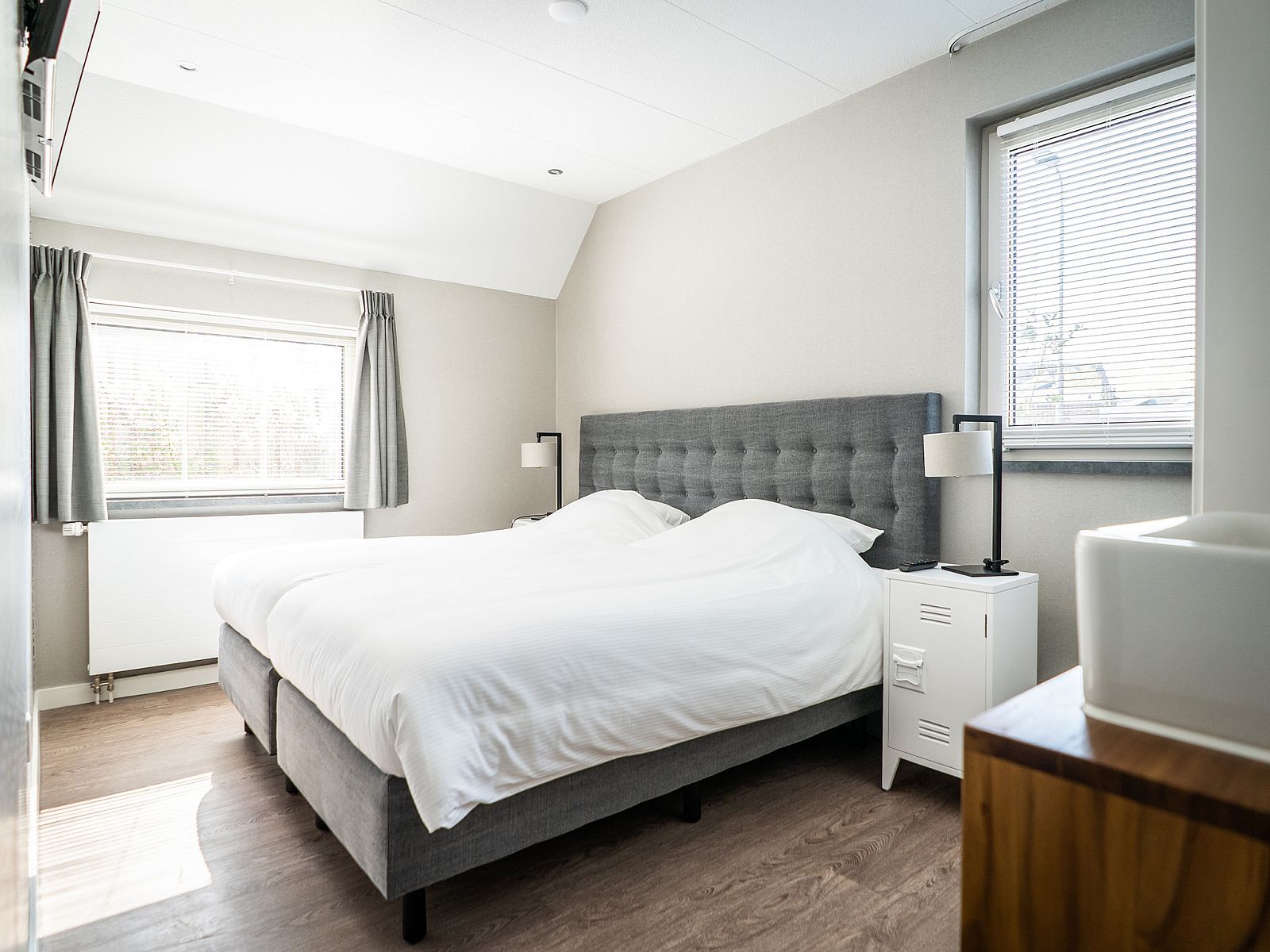 Guest house 0101753 - Bungalow Texel - Hodshonstraat B-12