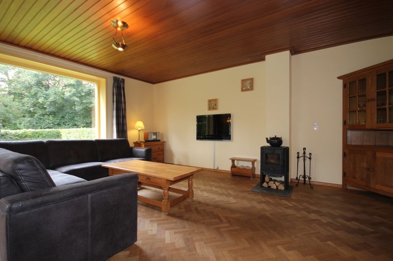 Cozy living room of Landhuis Landleven No. 81, vacation home in De Koog, Texel with comfortable interior.