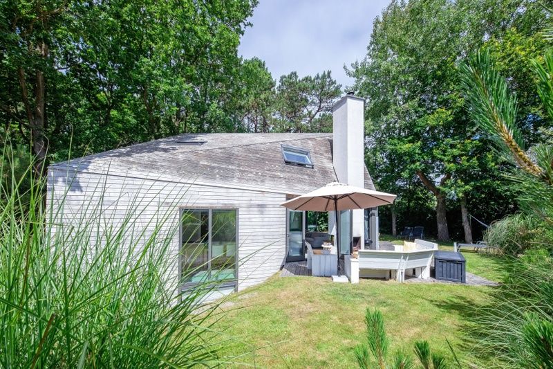 Park Duynzoom - Villa Duynzoom, vacation home in De Koog, Texel, with cozy outdoor space and nature.