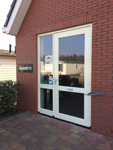 Laundry facilities at Chaletpark Bregkoog, De Koog, Texel, for convenience during your stay.