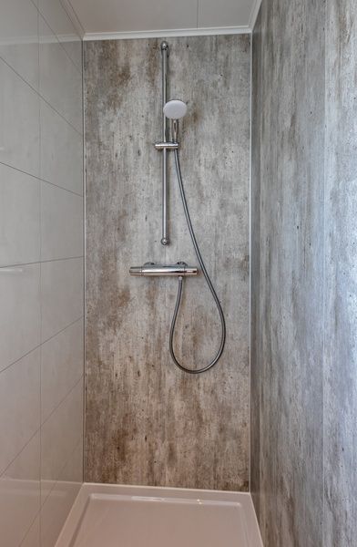 Bathroom in Chalet Park Bregkoog - Chalet Bregkoog 162, Texel with modern amenities for a comfortable stay.