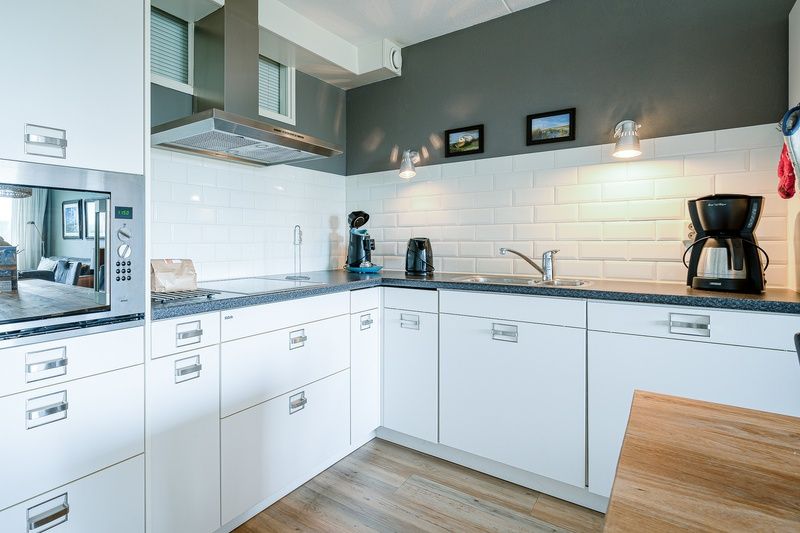 Modern kitchen in Apartment Juliana 042, De Koog, Texel, fully equipped for a comfortable stay.