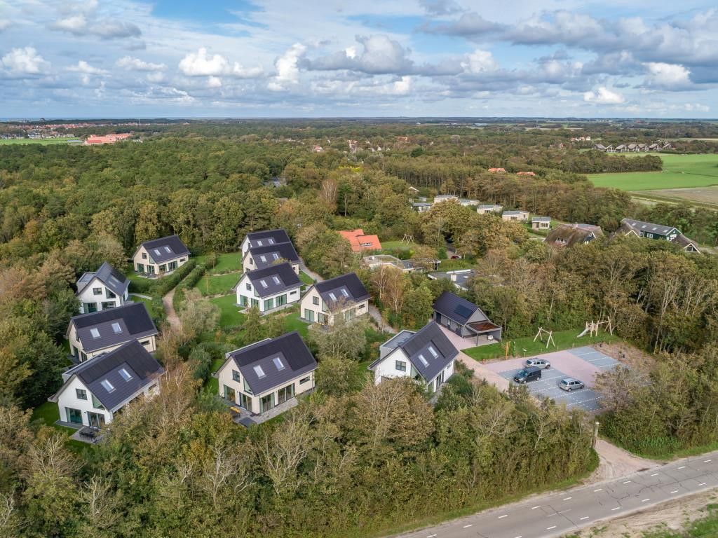 Overview of vacation home Kluut 16a in De Koog, Texel and surroundings.