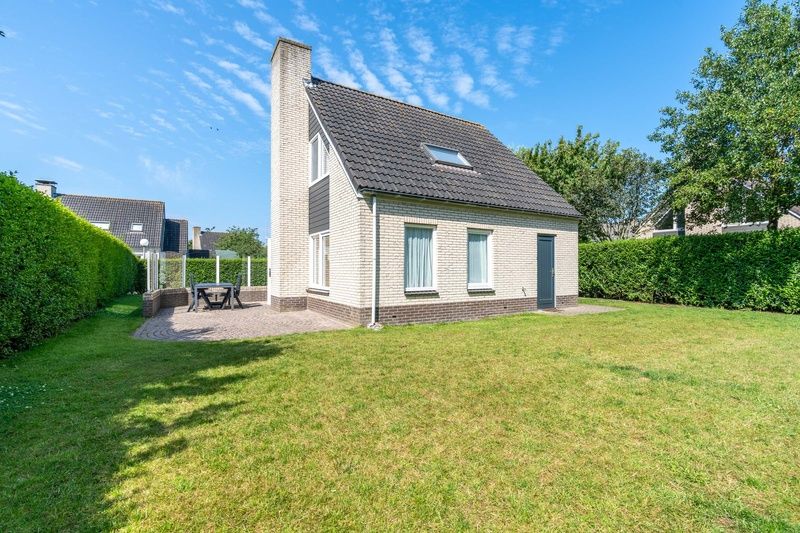 Gezellig vakantiehuis Kamperfoelie 77 in De Koog, Texel met ruime tuin