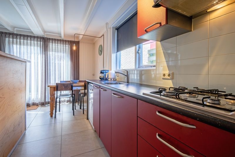 Fresh bathroom in vacation home 32b Pollux, De Koog, Texel with modern amenities.