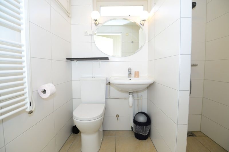 Stylish shower in 32b Pollux, vacation accommodation in De Koog, Texel.