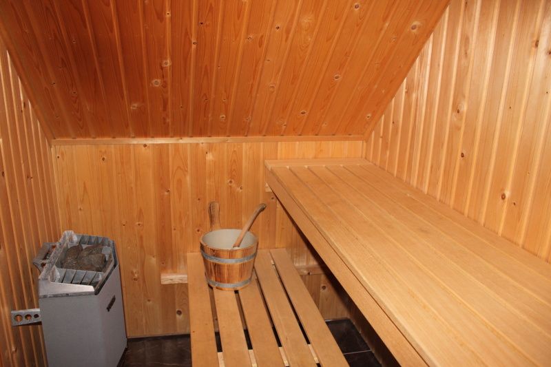 Private sauna in Villa sleeps 6 with 2 bathrooms, De Koog, Texel. Relax in this vacation home on the Wadden Islands.