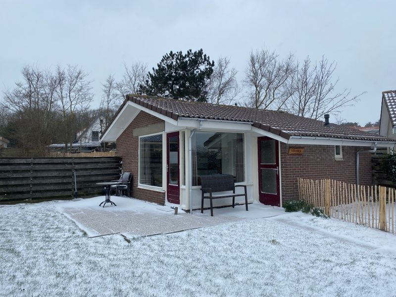 Winter atmosphere at Het Zandblauwtje vacation home in De Koog Texel