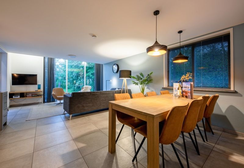 Dining area with modern lighting in Holiday Park Het Oude Dijkje - Vuurcoogh, De Koog, Texel.