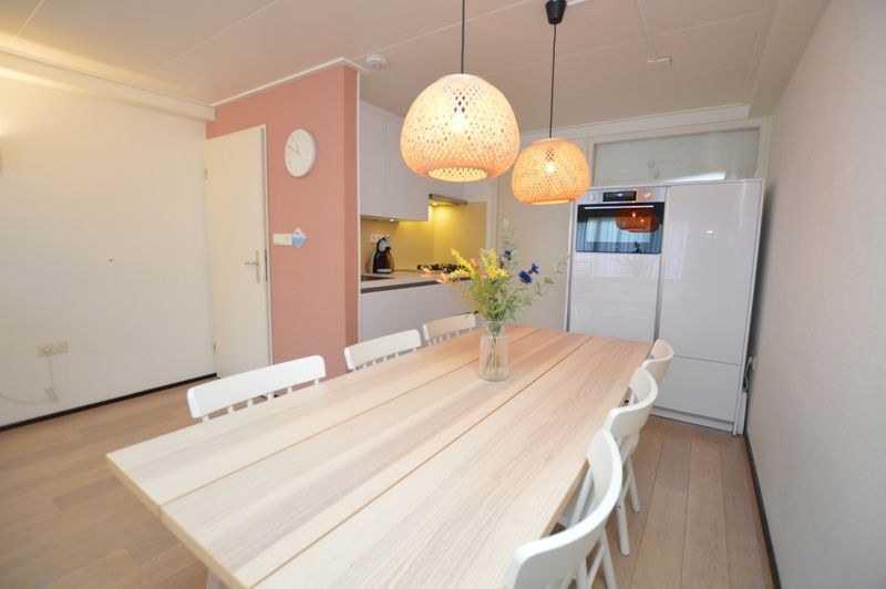 Stylish kitchen and dining area in Apartments Anna - Sun, De Koog, Texel, ideal for a comfortable vacation.