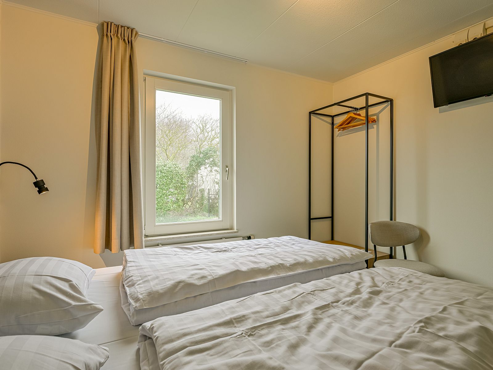 Verblijf 010254 - Vakantiewoning Texel - Vrijstaande woning in De Koog