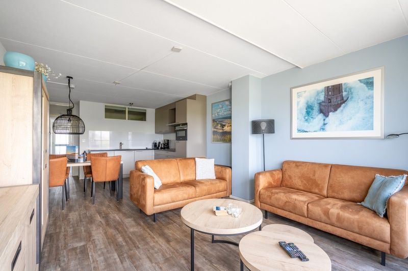 Offene Kueche und Wohnzimmer im Apartment Juliana 096 Eiland en Zeezicht, De Koog, Texel fuer einen gemuetlichen Urlaub.