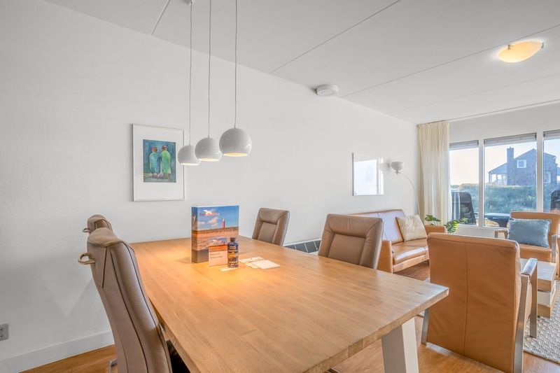 Voll ausgestattete Kueche im Apartment Juliana 052 Island and Sea View, De Koog, Texel mit modernen Geraeten.