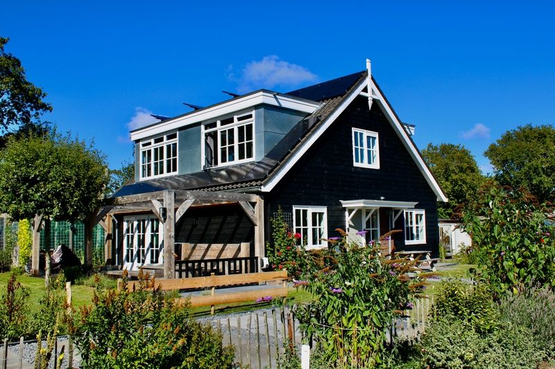 Charmant vakantiehuis Residence Rustiek in De Koog, Texel met zonnige tuin.