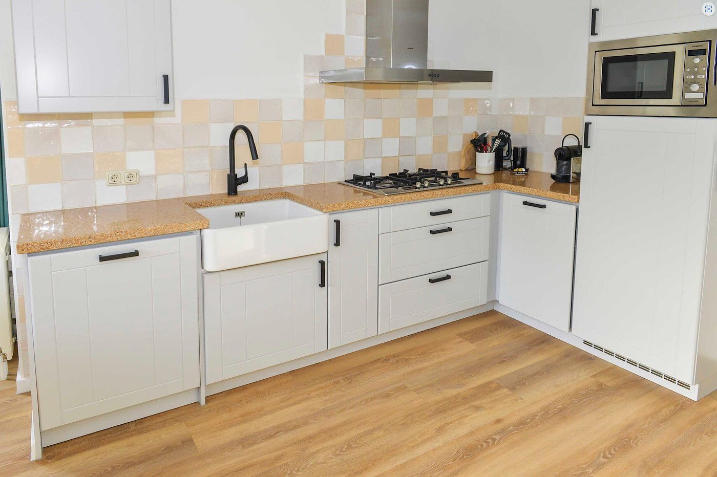 Moderne Kueche in 't Mienthuis, Ferienhaus in De Koog, Texel fuer ein komfortables Kocherlebnis.