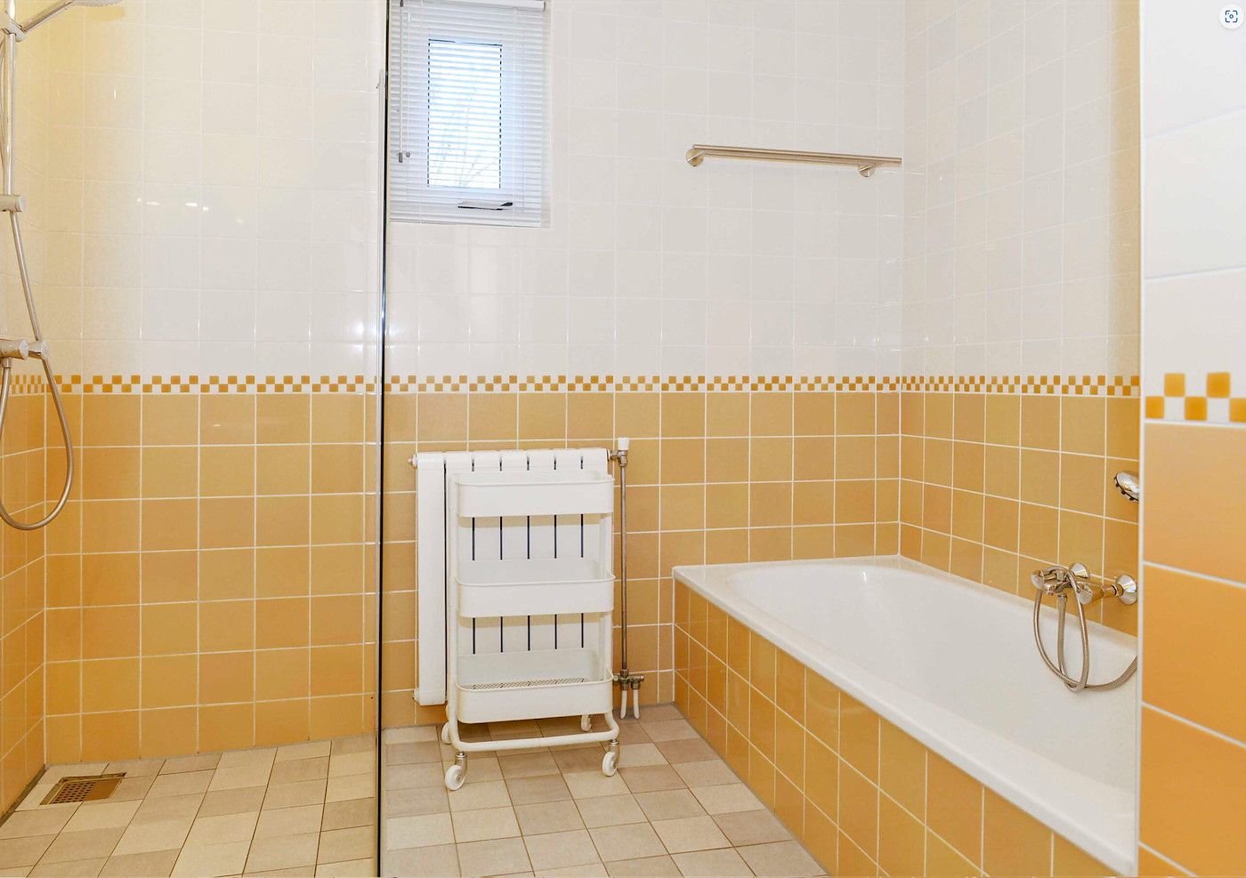 Gepflegte Toilette in 't Mienthuis, Ferienhaus De Koog, Texel mit moderner Ausstattung.