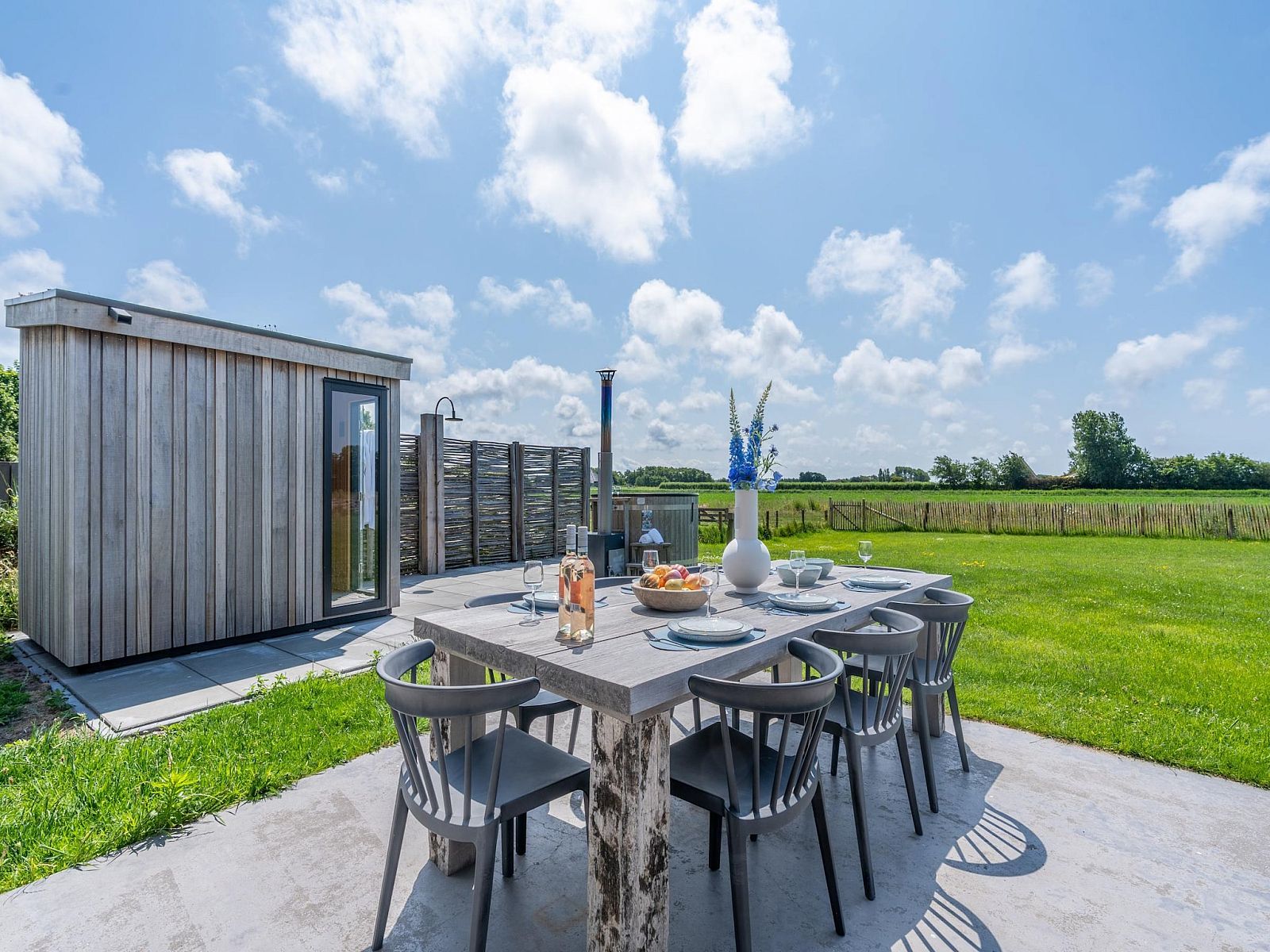 Guest house 0102789 - Holiday property Texel - Villa Buytenplaats 189