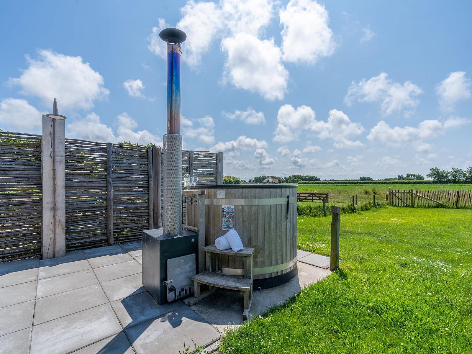 Guest house 0102789 - Holiday property Texel - Villa Buytenplaats 189