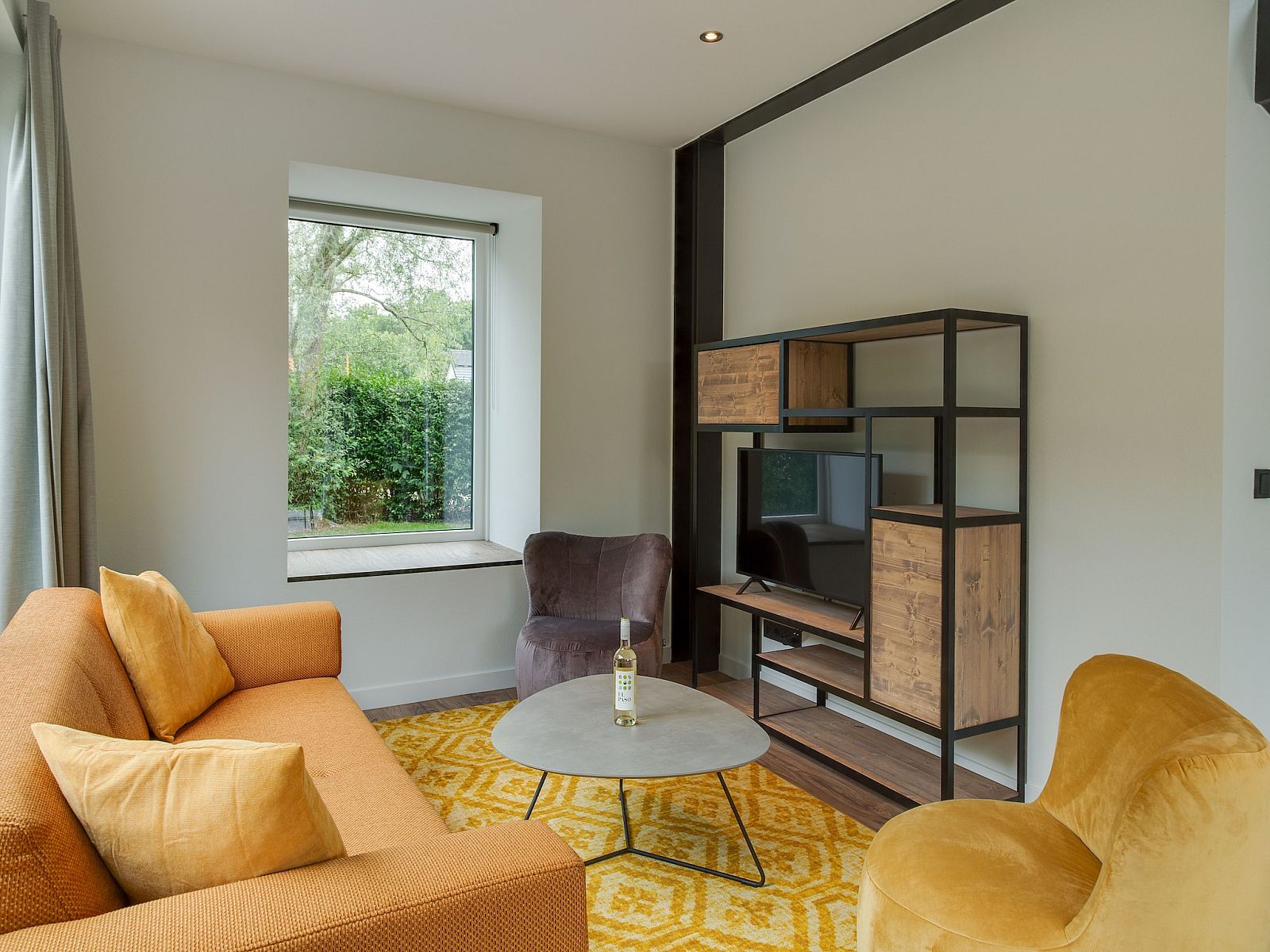 Guest house 0102946 - Holiday property Texel - De Koog nr 6 tm 10- 6 pers woning de luxe