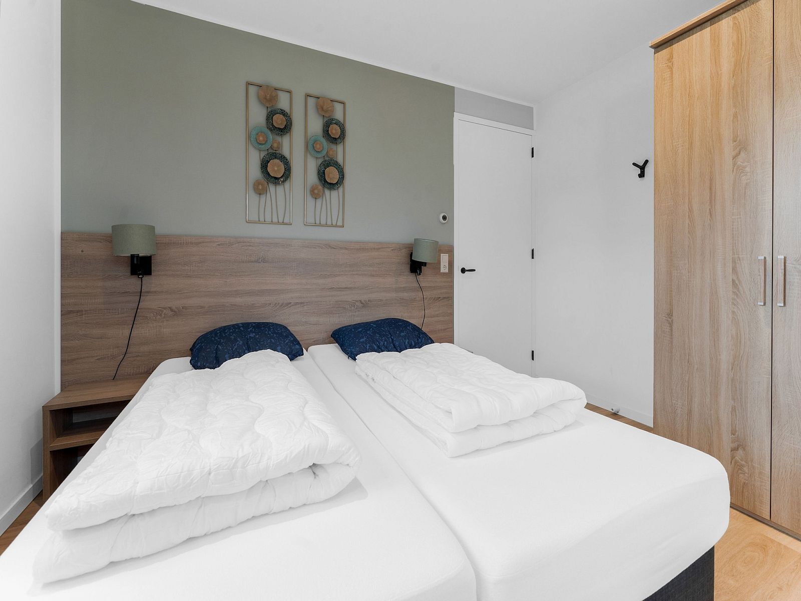 Guest house 0102953 - Holiday property Texel - So What 37A