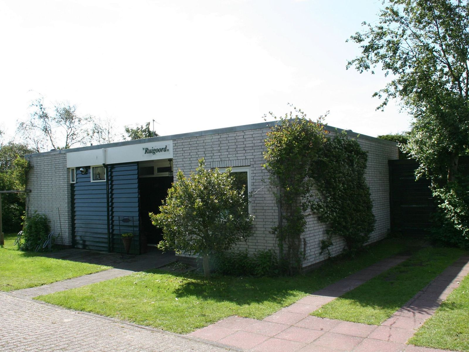 Guest house 010461 - Holiday property Texel - Vakantiehuis in Den Burg mit Möblierter Terrasse