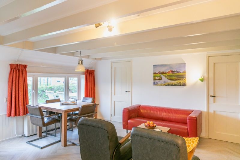 Dining room and sitting area in Apartment Hof, Den Hoorn, Texel, vacation home in the Wadden Islands.