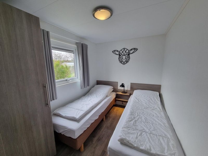 Guest house 0113107 - Holiday property Texel - Vakantiepark De Bremakker - Akkerveld 18