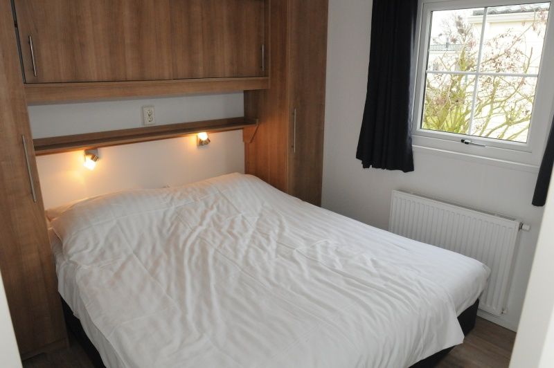 Komfortables Schlafzimmer in Villetta 4 Personen Ferienhaus in De Dennen, Texel, Watteninseln.