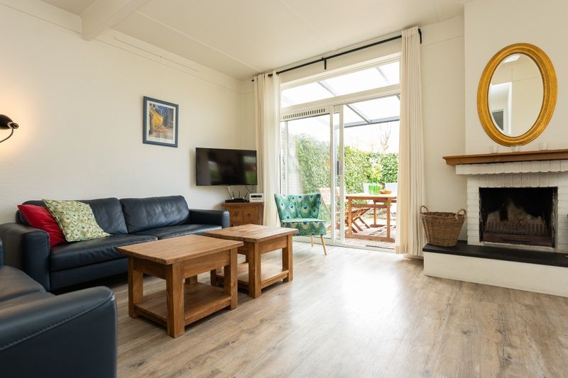 Guest house 0113251 - Holiday property Texel - Bungalowpark 't Luwe Land - 13A - De Kwartel