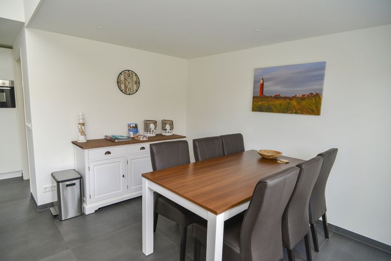 Essecke im Ferienhaus Gortersmient 222, Bungalowpark Gortersmient, De Dennen, Texel.