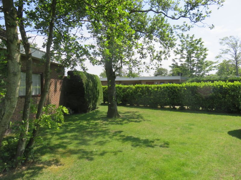 Ruhige gruene Umgebung des Bungalowparks Uterste Coogh, Bungalow 114 in De Dennen, Texel.