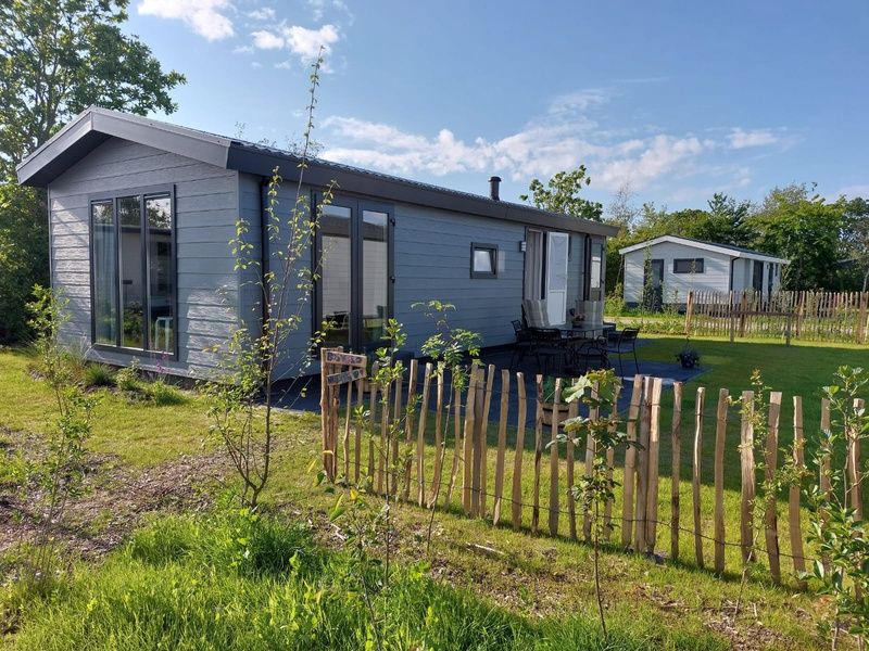 Geniessen Sie die ruhige Umgebung des Vakantiepark de Bremakker - Bosveld 146, einem schoenen Ferienhaus in De Dennen, Texel.