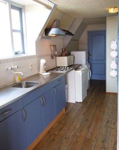 Moderne Kche in Havenzicht Wohnung, West-Terschelling, ideal fr einen komfortablen Aufenthalt.