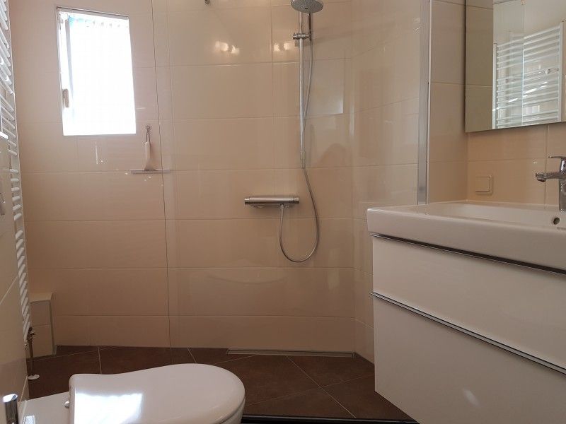 Cozy bedroom with double bed in Glissando bungalow, Midsland Noord, Terschelling.