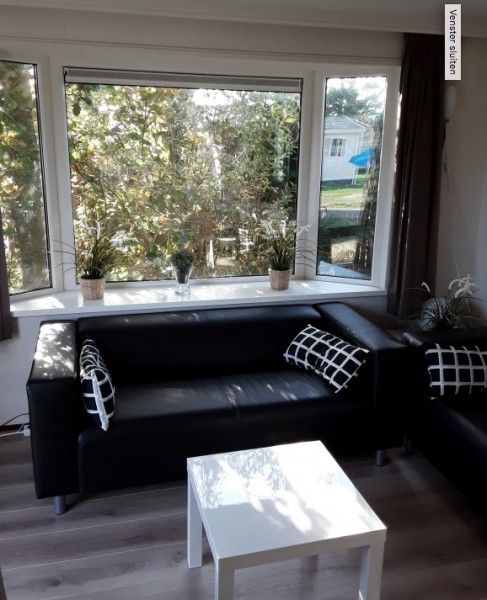 Hallenbad im Chalet Protter in Buren, Ameland, ideal fr Entspannung und Spa.