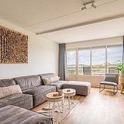 Stylish sitting area in Apartment Juliana 086, De Koog, Texel, with beautiful island view.