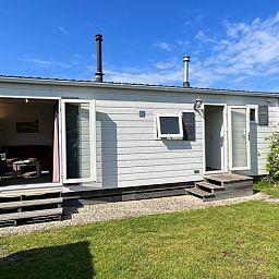 Guest house 0102209 - Holiday property Texel - Chalet type 2