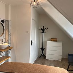 Stylish bathroom corner in Windlust vacation home, De Koog, Texel