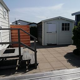 Chalet Bregkoog 47 'De Muy' with practical storage space. Vacation home in De Koog, Texel with convenient facilities.