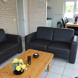 Offene Kche und Essbereich in Stappeland 201, De Koog, Texel fr gemtliche Mahlzeiten.