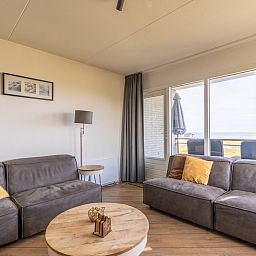 Comfortable sofa in the living room of Apartment Juliana 118 Zeezicht, De Koog, Texel.