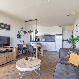 Open kitchen and living room in Apartment Juliana 118 Zeezicht, De Koog, Texel.