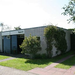 Guest house 010461 - Holiday property Texel - Vakantiehuis in Den Burg mit Möblierter Terrasse