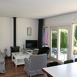 Guest house 010461 - Holiday property Texel - Vakantiehuis in Den Burg mit Möblierter Terrasse