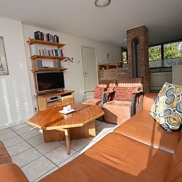 Modern eingerichtetes Ferienhaus de Parel 222 in De Dennen, Texel.